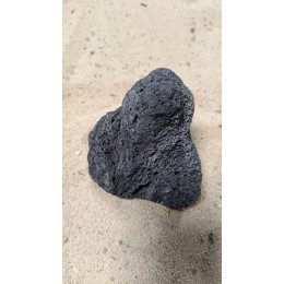 Roca Volcánica negra 223